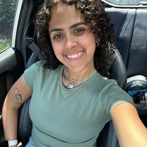 Meet your Posher, Fiorella
